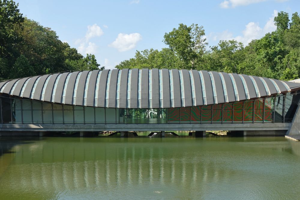 Exterior of Crystal Bridges Museum of American Art