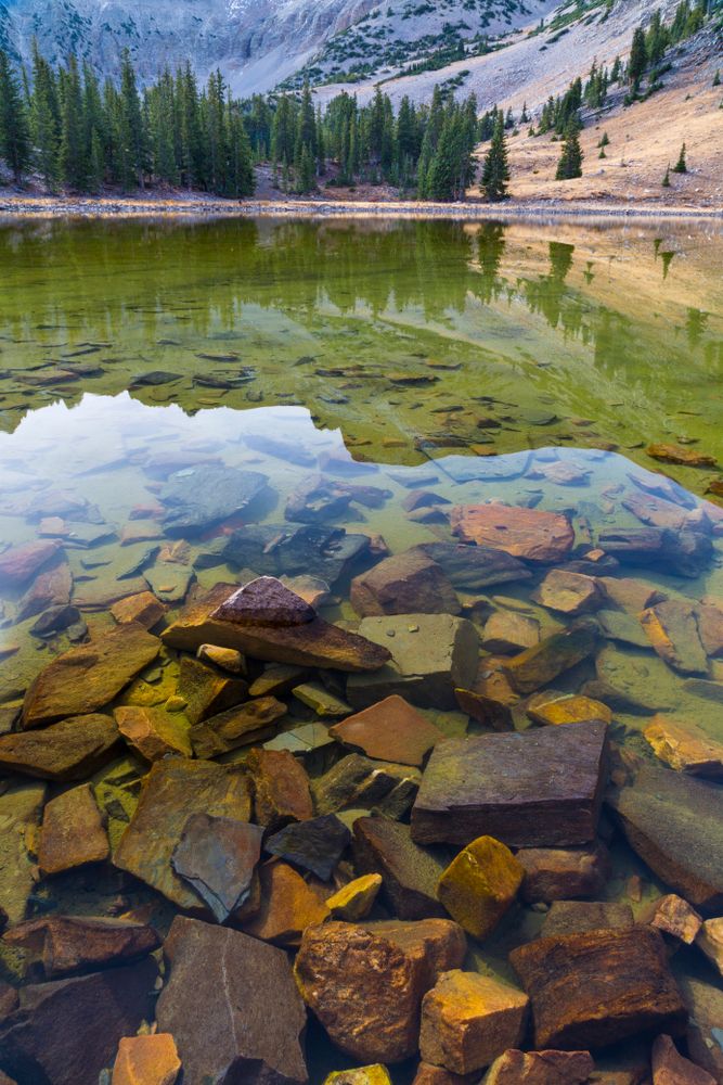 Visible rocks from the bottom of Stella Lake