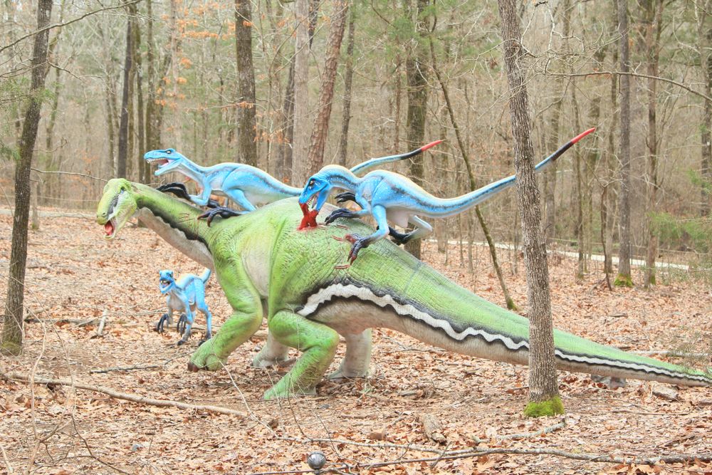 Dinosaur sculptures at Mid-America Science Museum