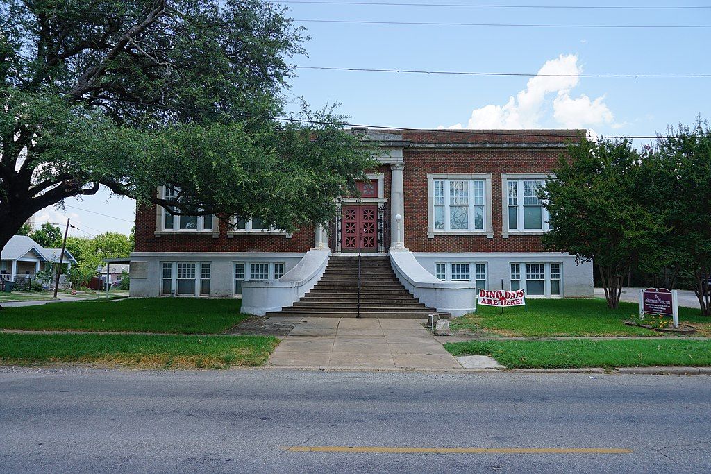 Exterior of the Sherman Museum