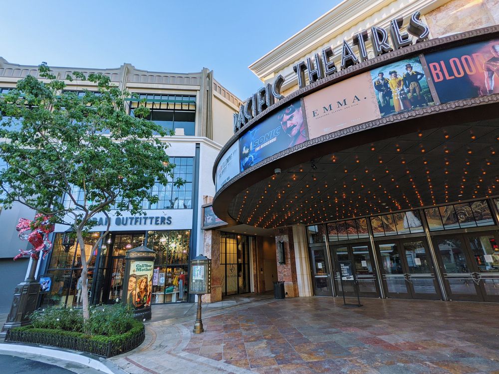 Buildings at the Americana at Brand
