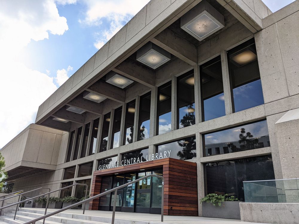 Exterior of the Glendale Library, Arts & Culture