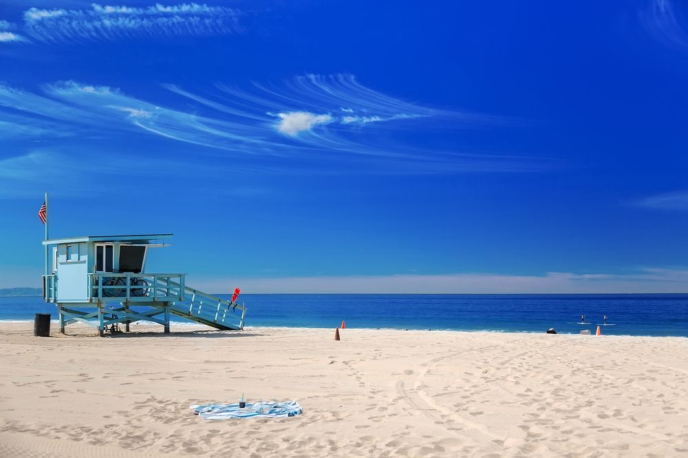 Sunny day at Hermosa Beach