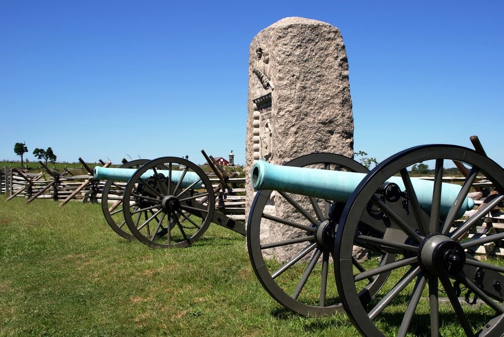 Canons on Gettysburg National Military Park's battlefield