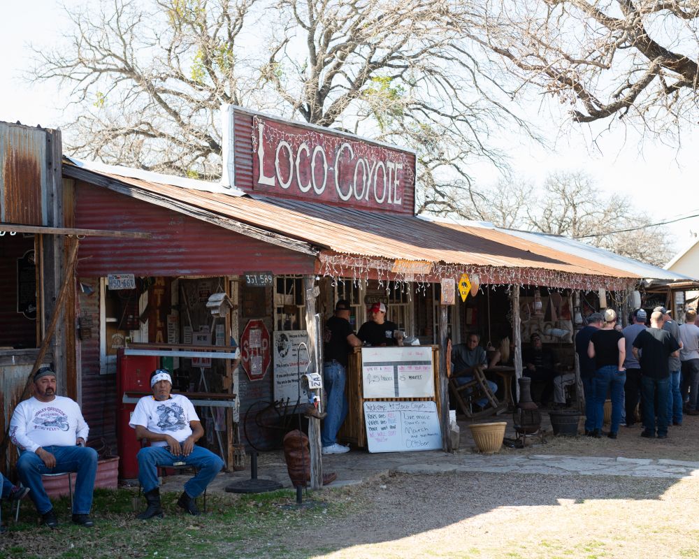People dining at Loco Coyote Grill