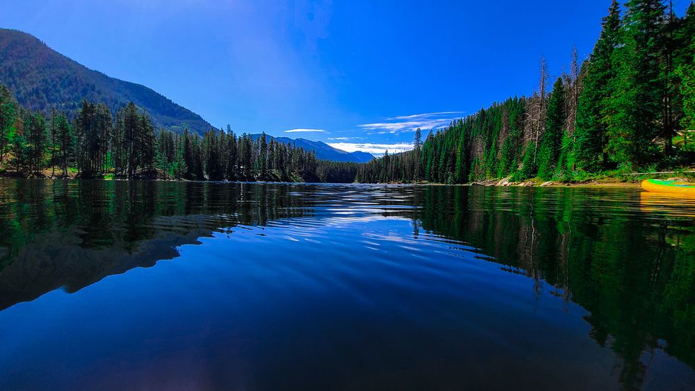 Scenic view of Monarch Lake