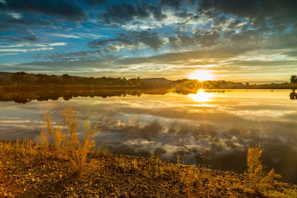 Scenic sunset view from James M. Robb - Colorado River State Park