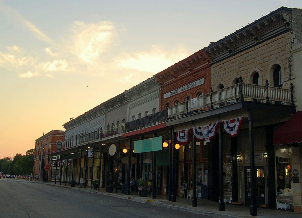 Buildings at Granbury Texas Square