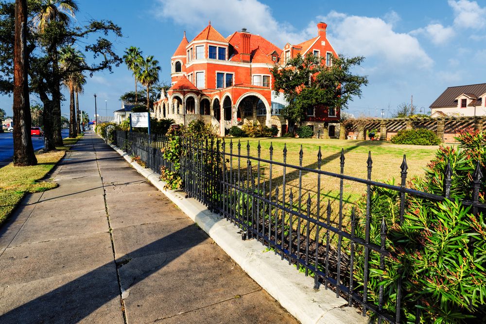 Pathway leading to Moody Mansion
