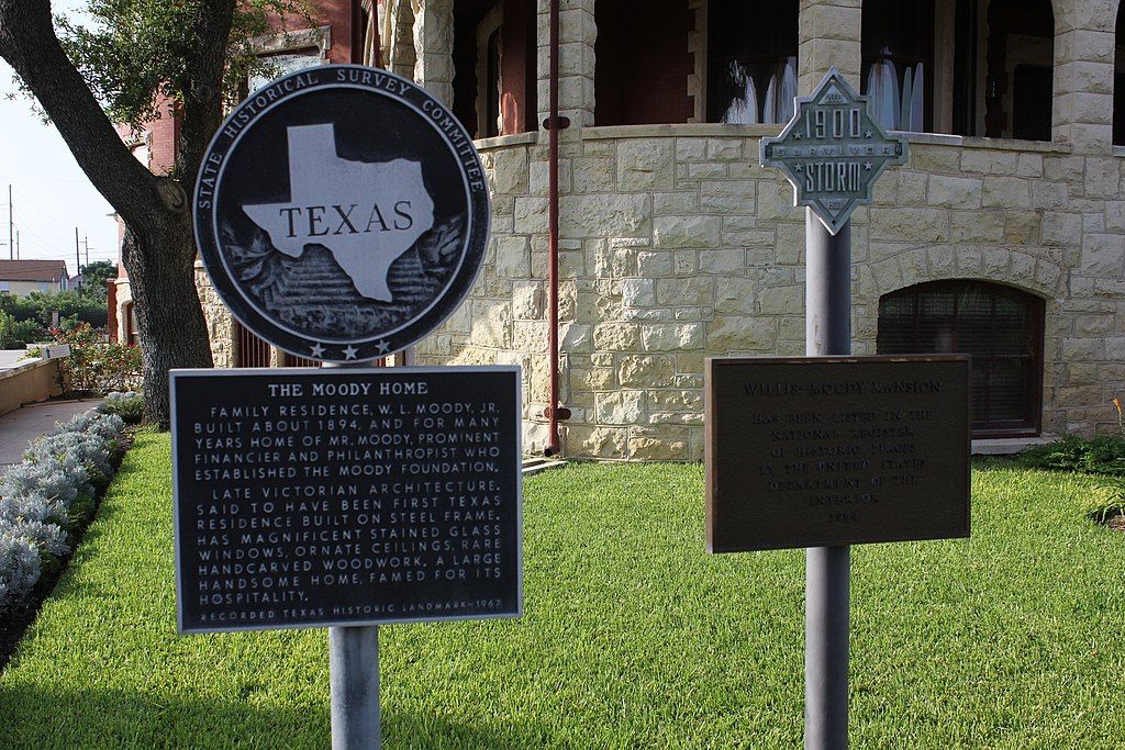History marker of Moody Mansion