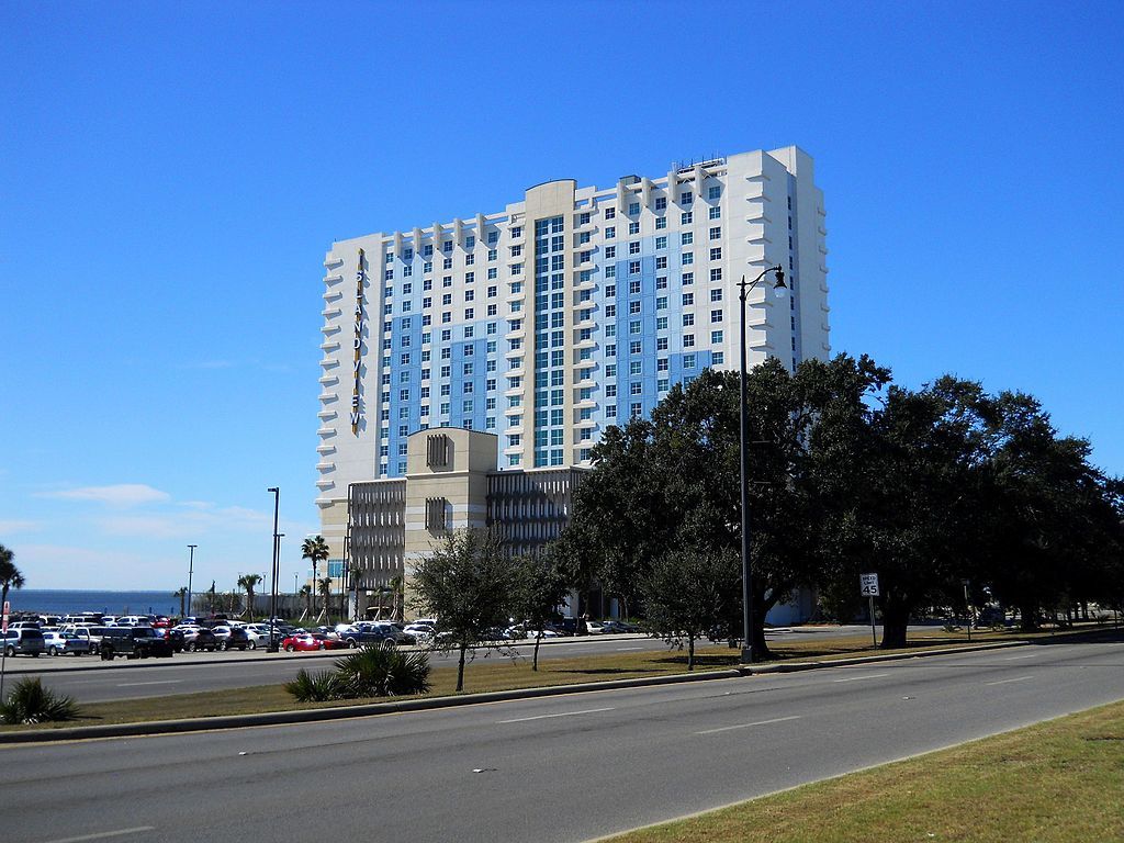 Exterior of Island View Casino Resort