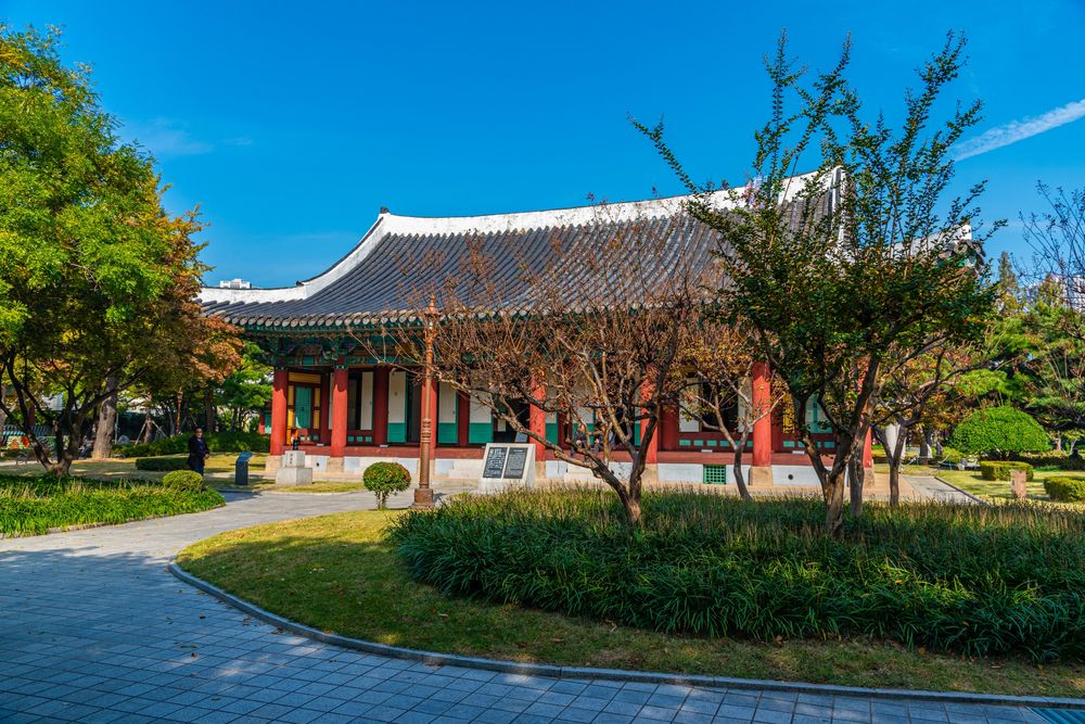 View of Gyeongsang-gamyeong Park
