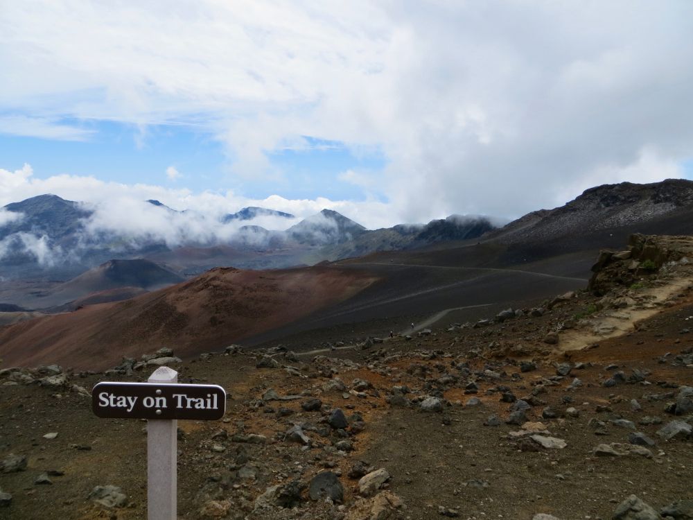 Daytime view of sliding sands trail at Haleakala Crater