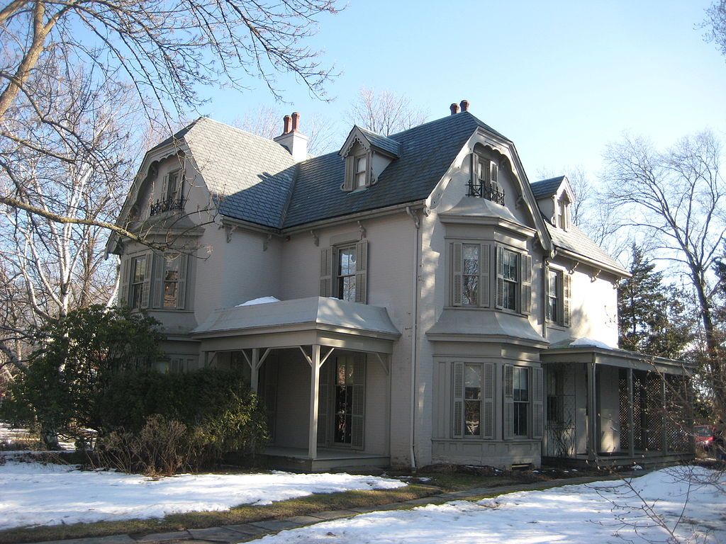 Exterior of Harriet Beecher Stowe Center
