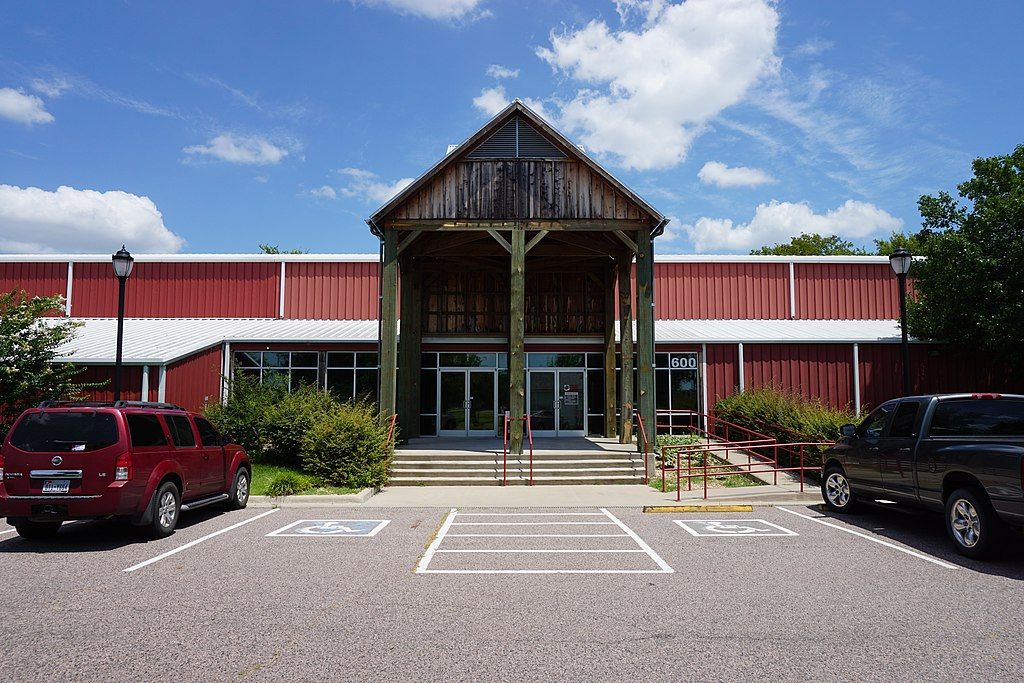 Exterior of the Audie Murphy/American Cotton Museum