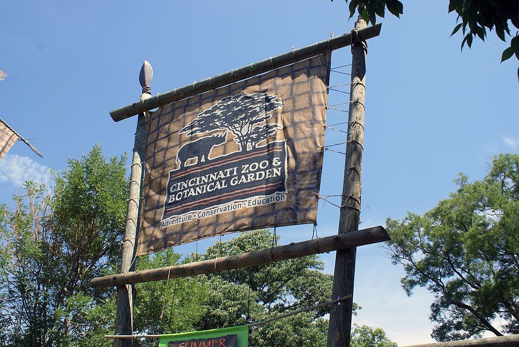 Signage of Cincinnati Zoo & Botanical Garden
