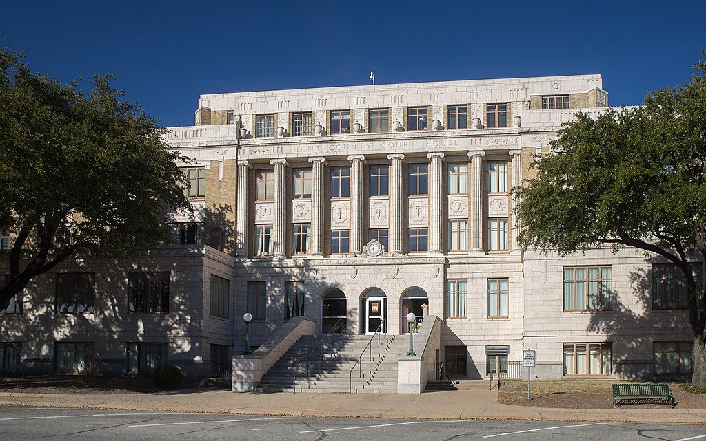 Exterior of the Hunt County Court House