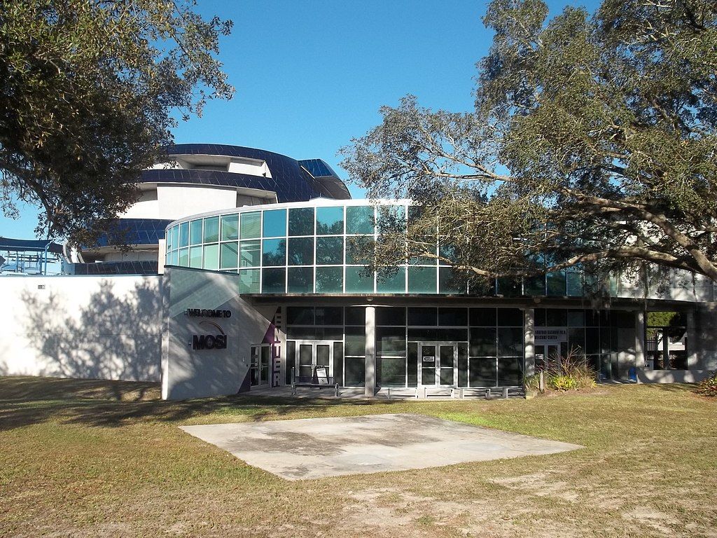 Exterior of the Museum of Science & Industry