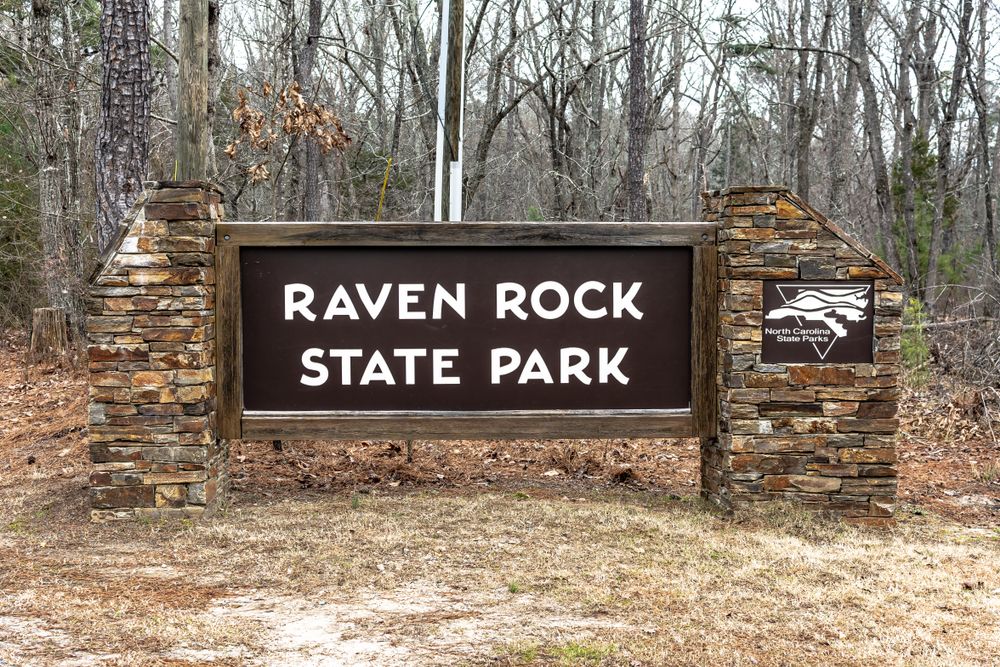 Welcome sign of Raven Rock State Park