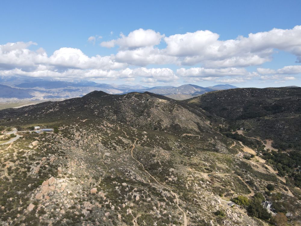 Hiking trail at Simpson Park