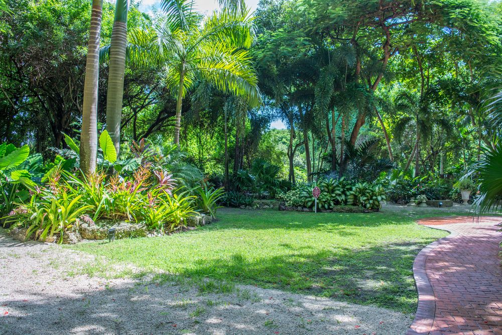 The grounds of Cauley Square Historic Village
