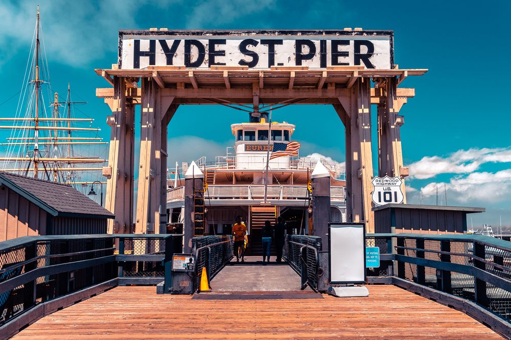 Entrance of Hyde Street Pier