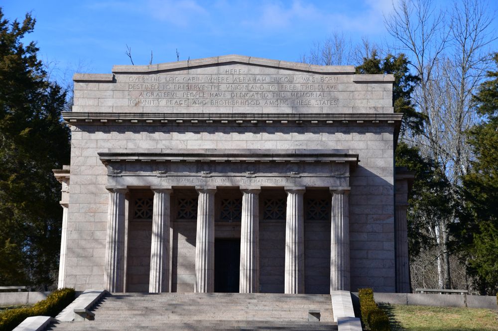 Entrance to the first Lincoln memorial at Abraham Lincoln Birthplace National Historical Park