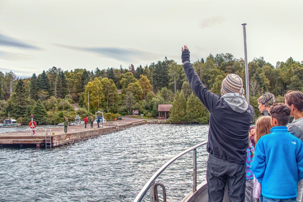 People aboard the Isle Royale Ranger III