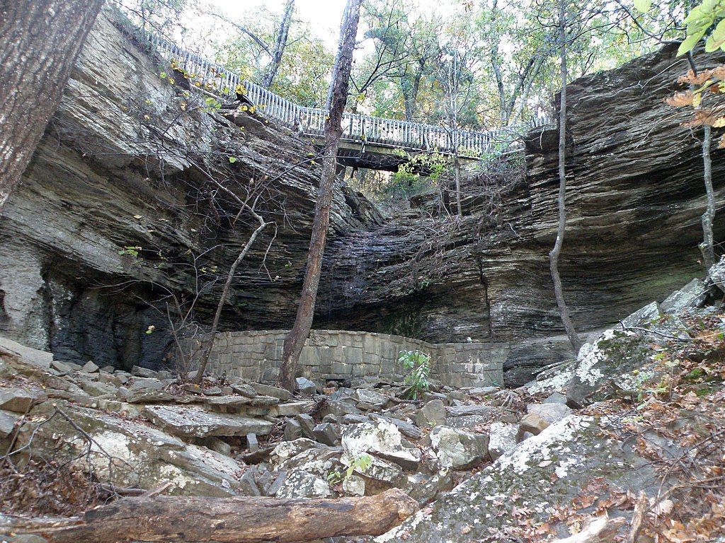 The grounds of Heavener Runestone Park