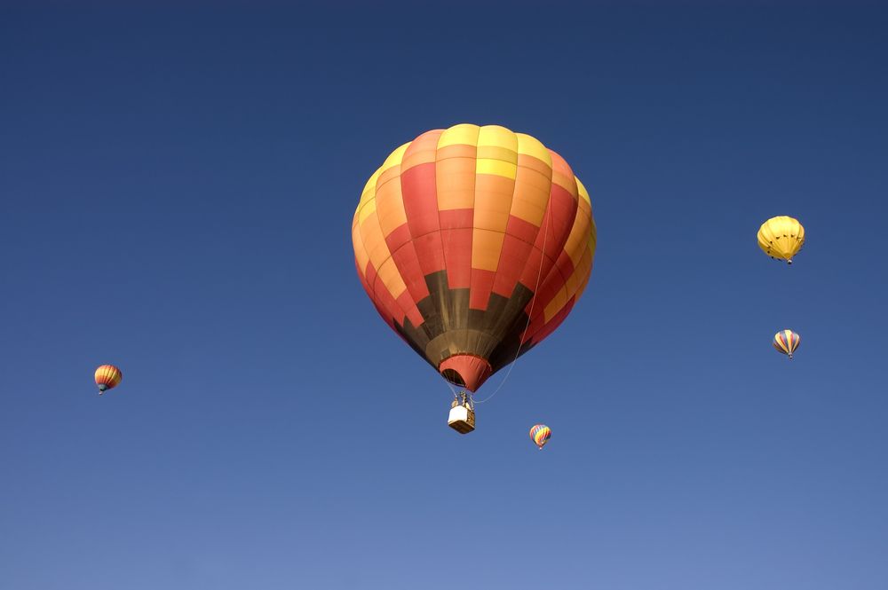 Hot-air balloon in Taos