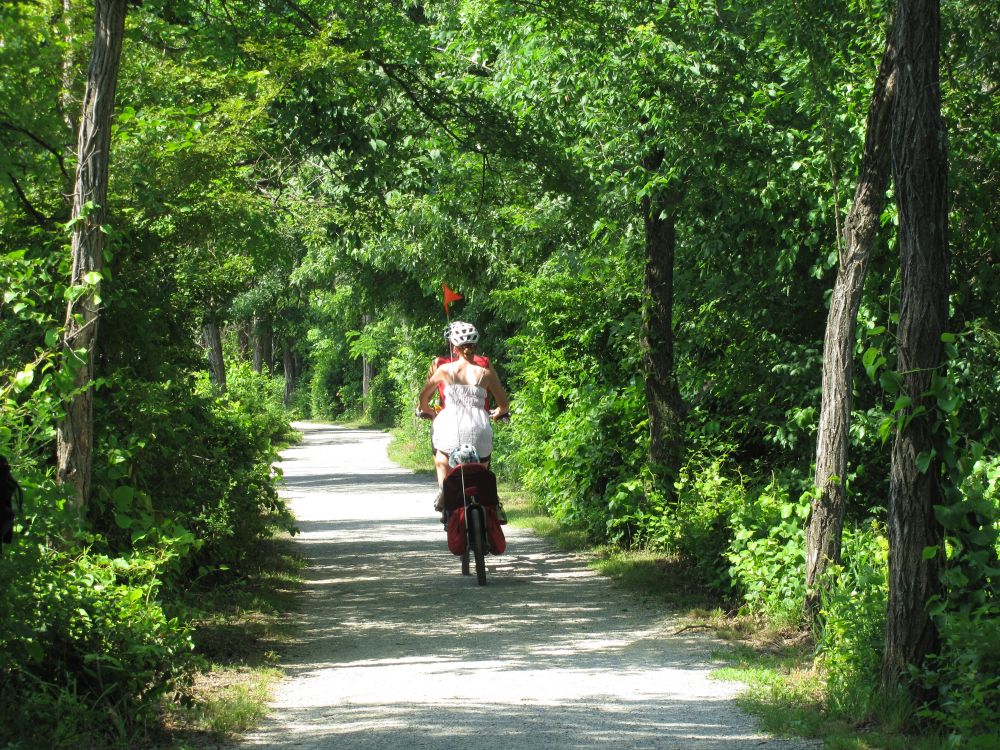 Bicycle ride along Wildwood Park
