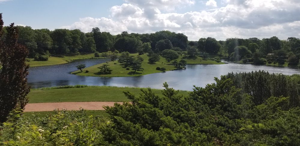 Scenic view of Chicago Botanic Garden