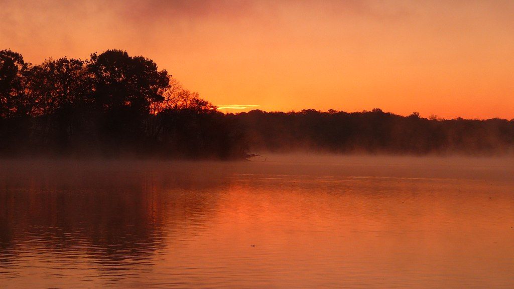 The waters of Old Hickory Reservoir
