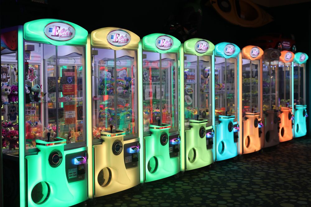 Arcade games at the iPlay America