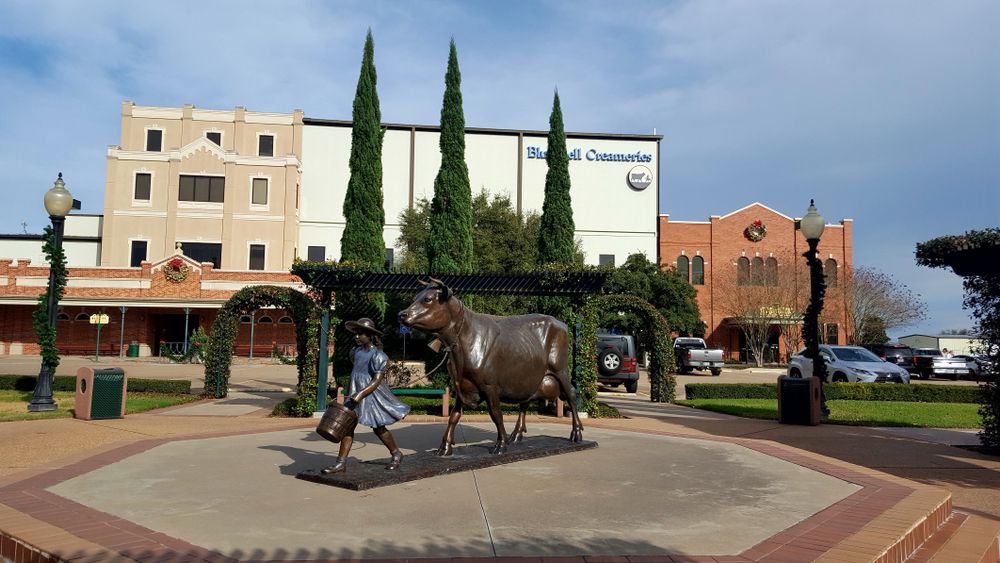 Outside Blue Bell Creameries