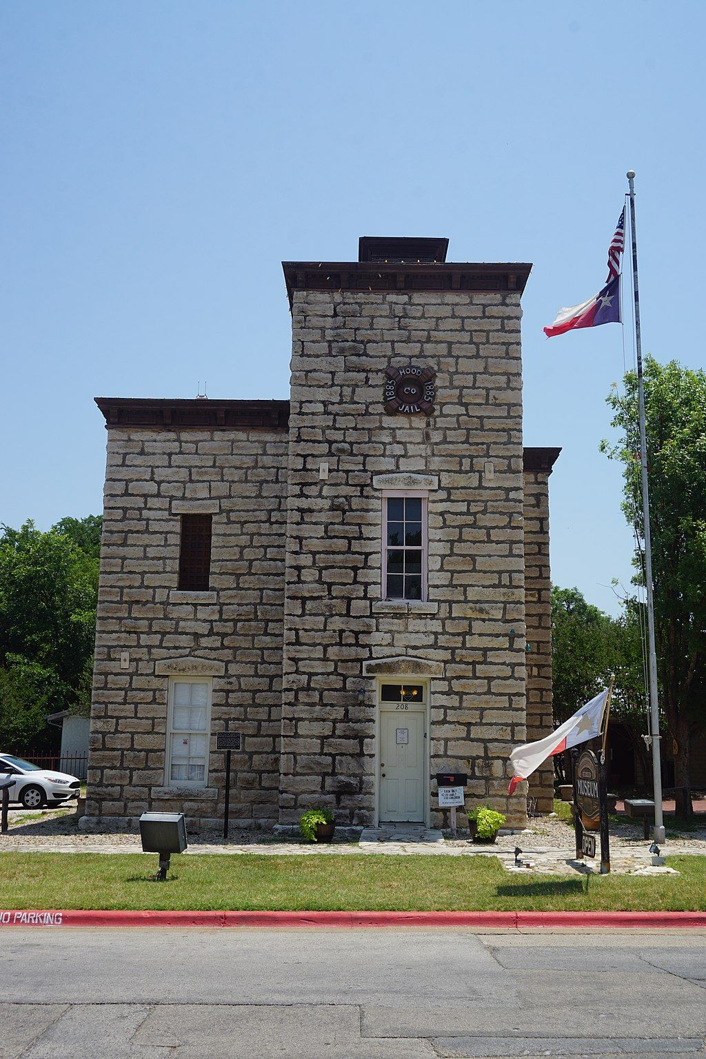 Exterior of Hood County Jail and Historical Museum