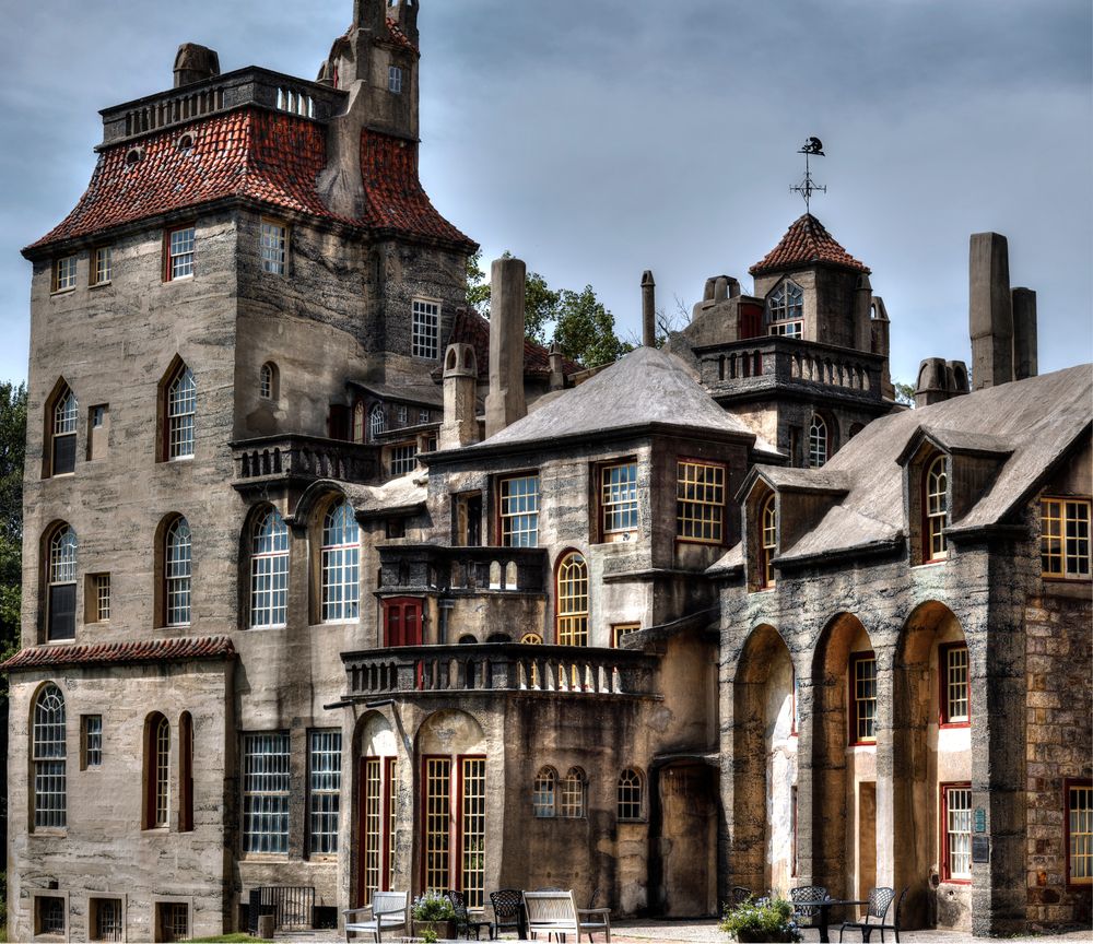 Exterior of Fonthill Castle