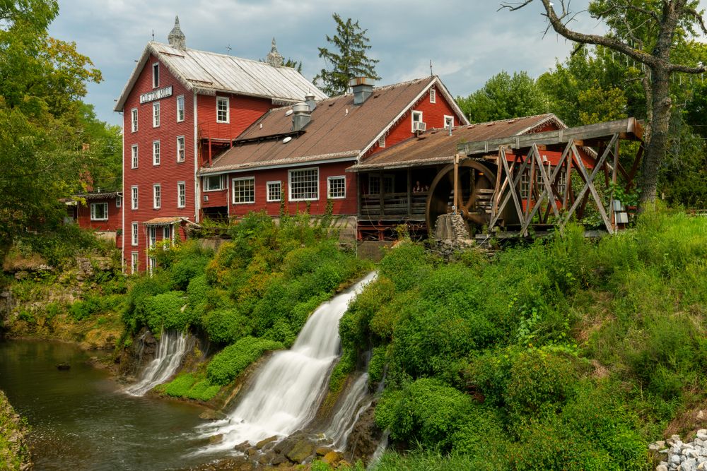 Daytime view of Historic Clifton Mill