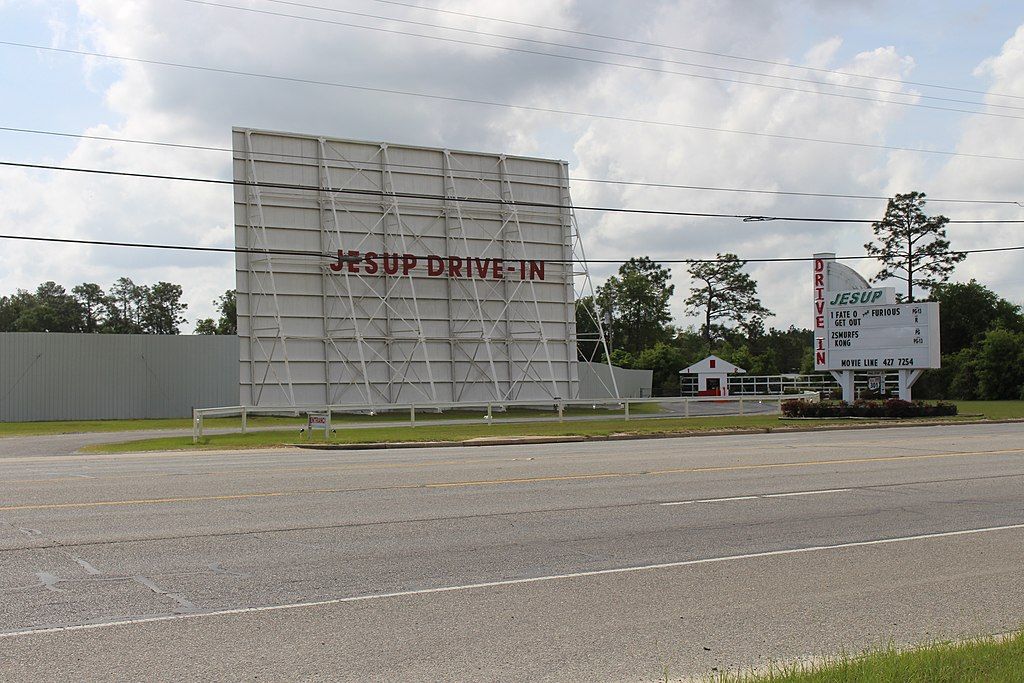 Name sign of Jesup Drive-in Theater