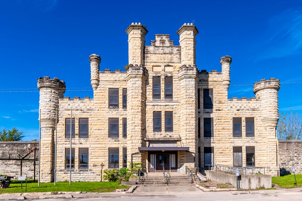 Exterior of the Joliet Correctional Center