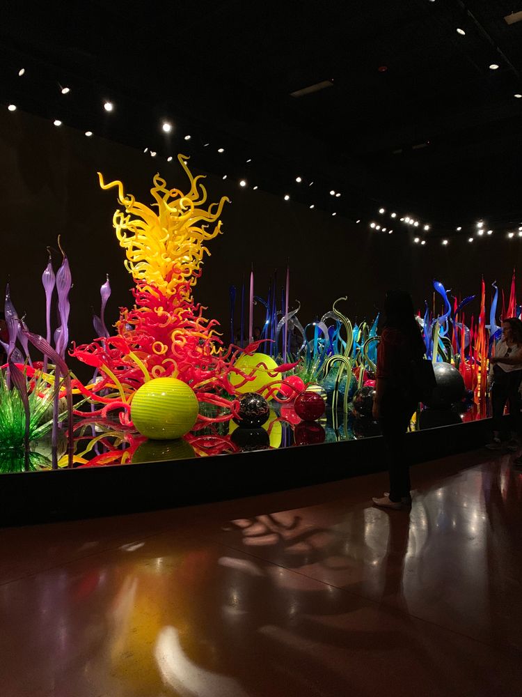 Glass sculptures in Chihuly Garden and Glass