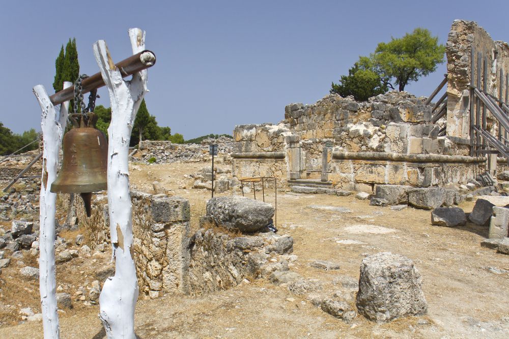 A bell at Sami Acropolis ruins