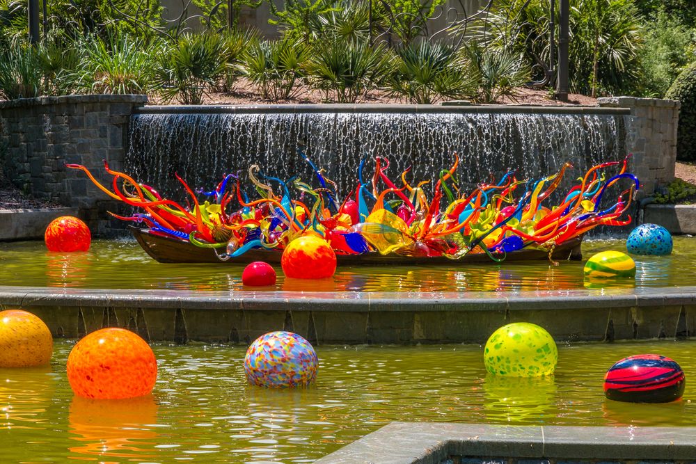 Colorful sculpture on Atlanta Botanical Gardens' fountain