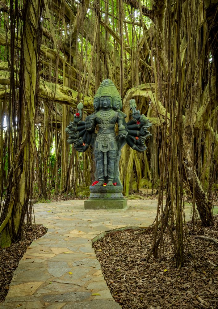 Sculpture of a hindu god in Kauai's Hindu Monastery