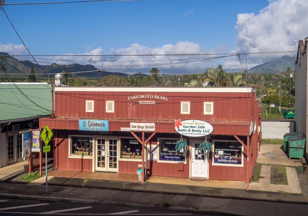 Aerial view of a building in Old Kapaa Town