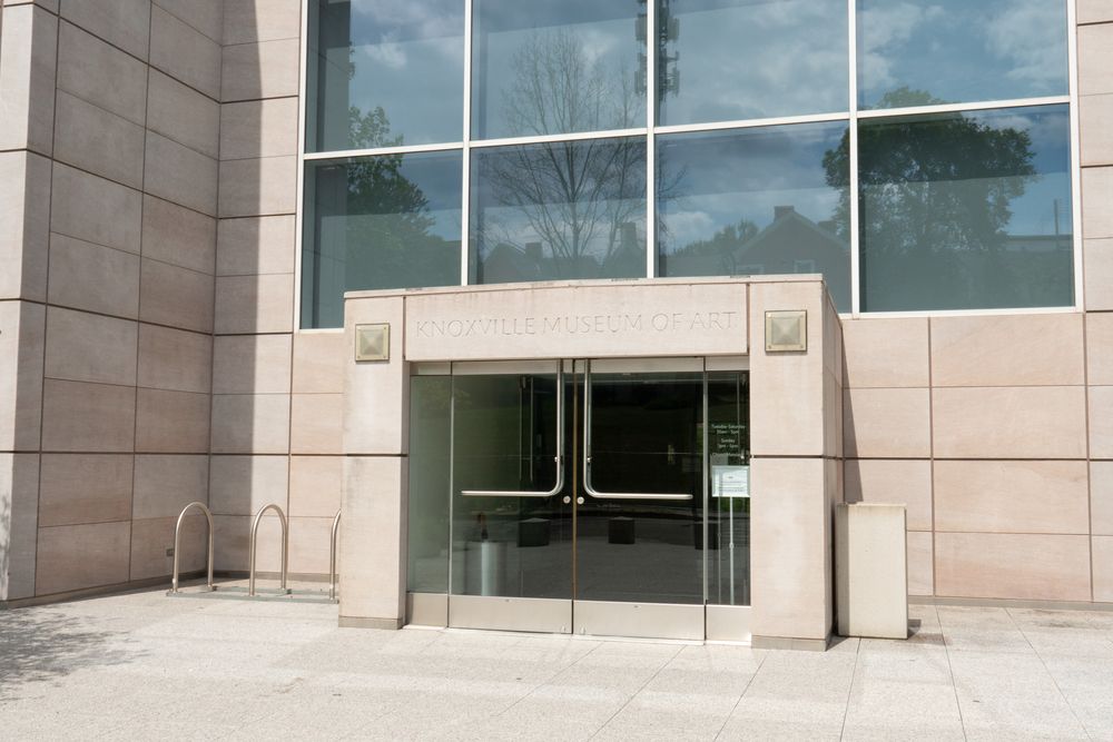 Entrance to the Knoxville Museum of Art