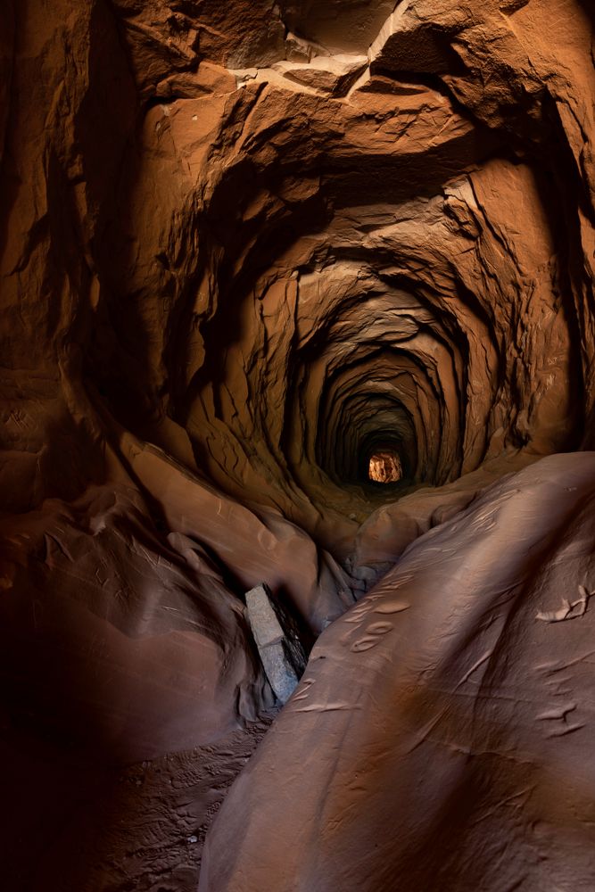 Tunnel of Belly of the Dragon