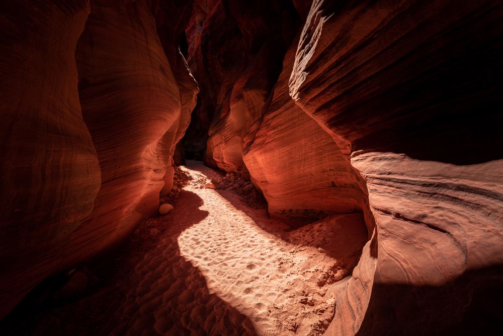 Sunlight at Buckskin Gulch