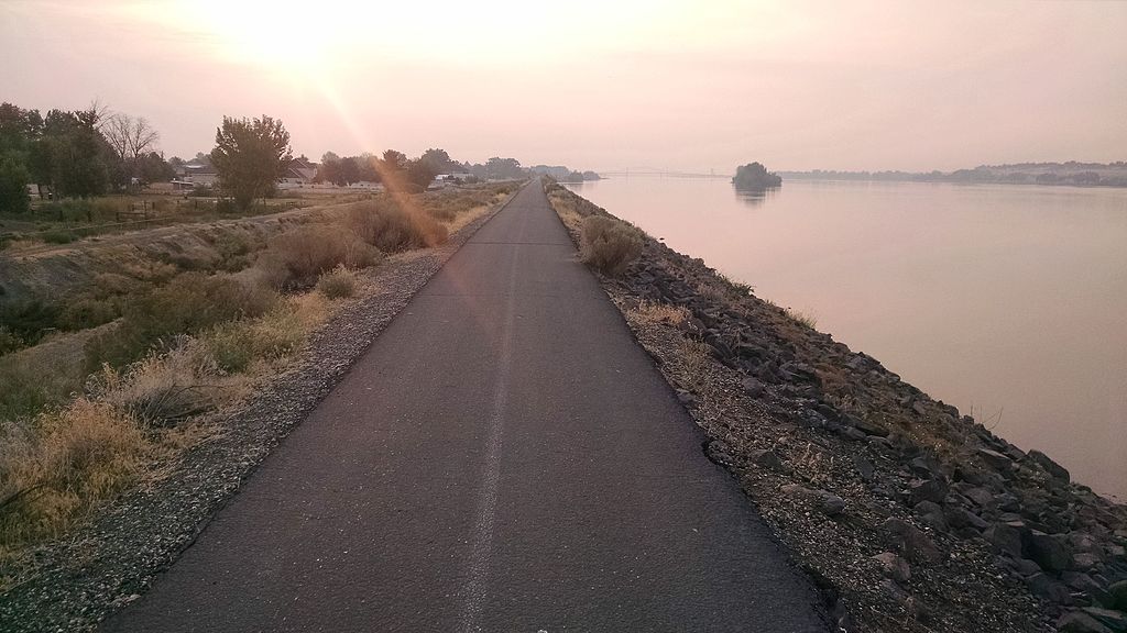 Sunset over Sacagawea Heritage Trail
