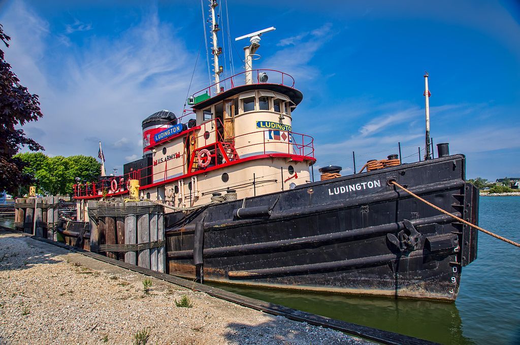 Daytime view of the Tug Ludington boat